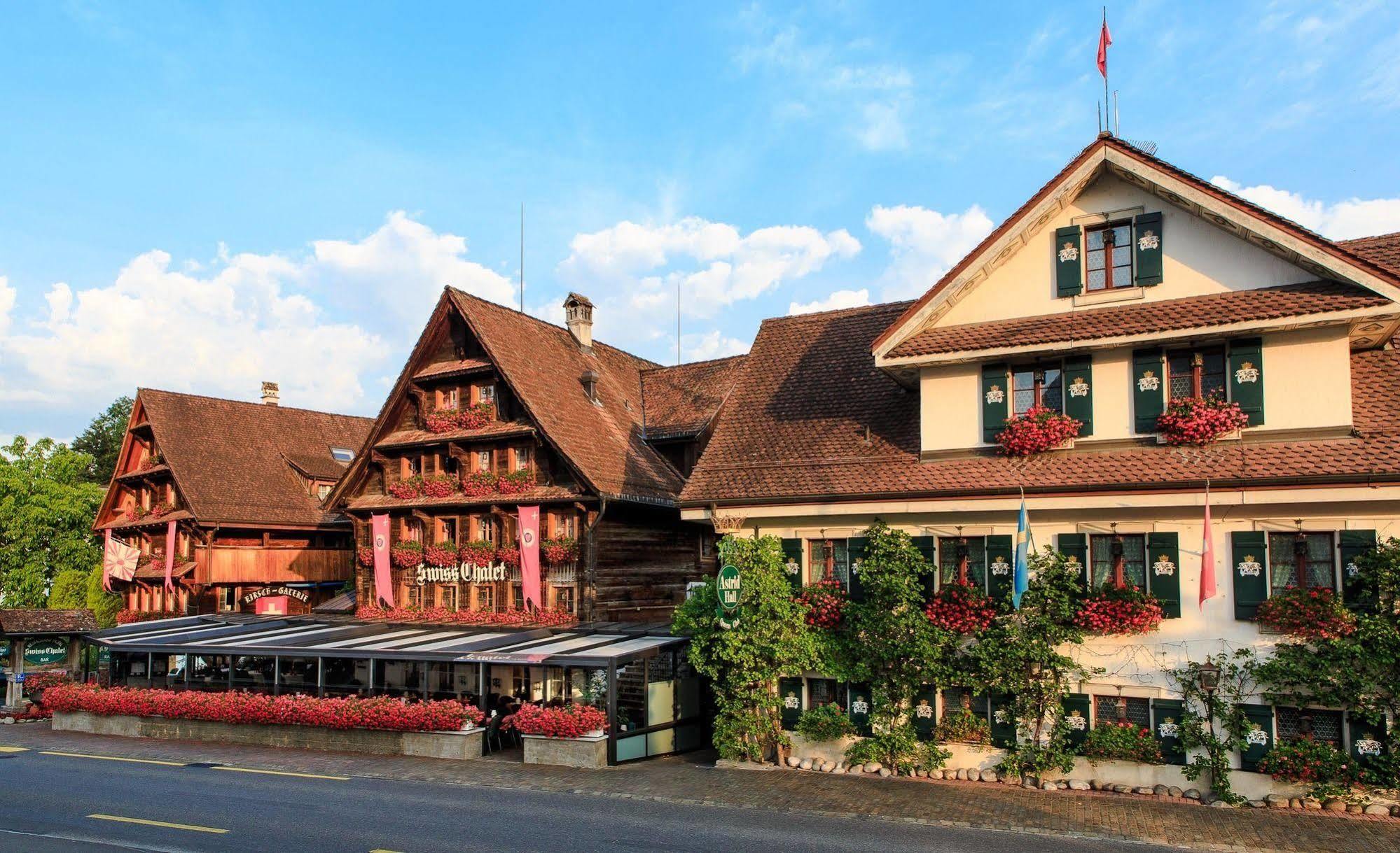 Swiss-Chalet Merlischachen - Historik Chalet-Hotel Lodge Küssnacht Dış mekan fotoğraf